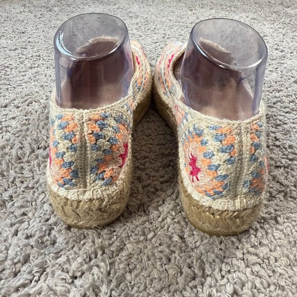 Free People NWOB Gran Via Espadrilles Women 39 Crochet Multicolor Slip On - Picture 4 of 7